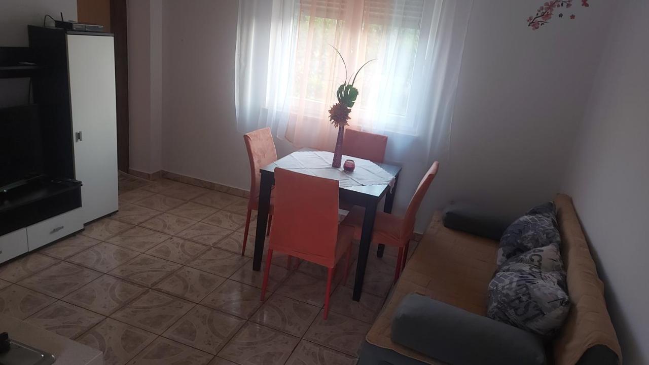 Apartman Sneky ボドニャン エクステリア 写真